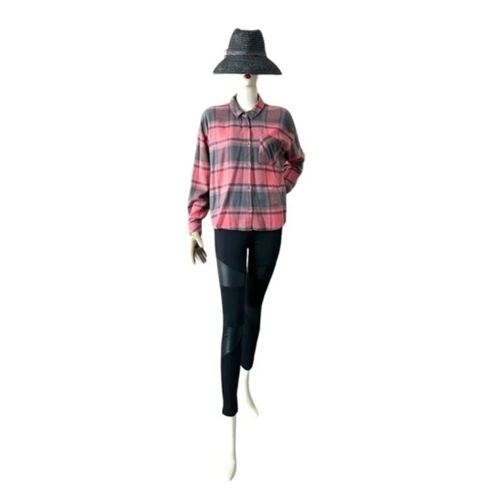 Pink Rose Women's Plaid Boyfriend Shirt L Red Grey Black Buffalo Check Cotton VG - Picture 8 of 10
